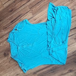 Kyte Women's gown blue 💙  med